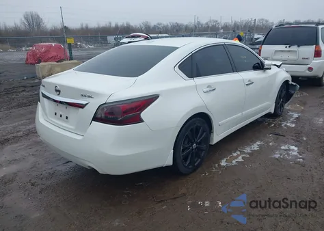 2015 Nissan Altima 3.5 Sl z USA, uszkodzony, nr VIN 1N4BL3AP7FC180135